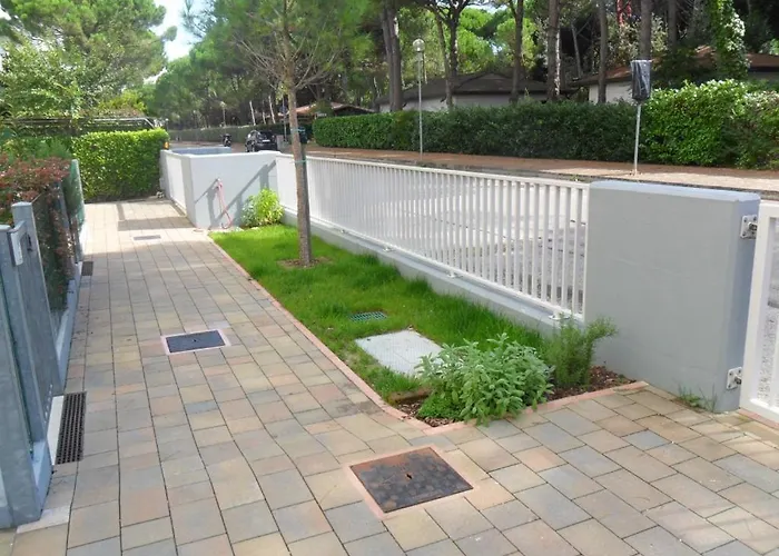 In 25161 Eraclea Mare