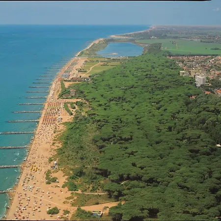 In 25161 Eraclea Mare