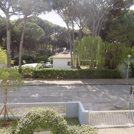 Apartment In 25161 Eraclea Mare