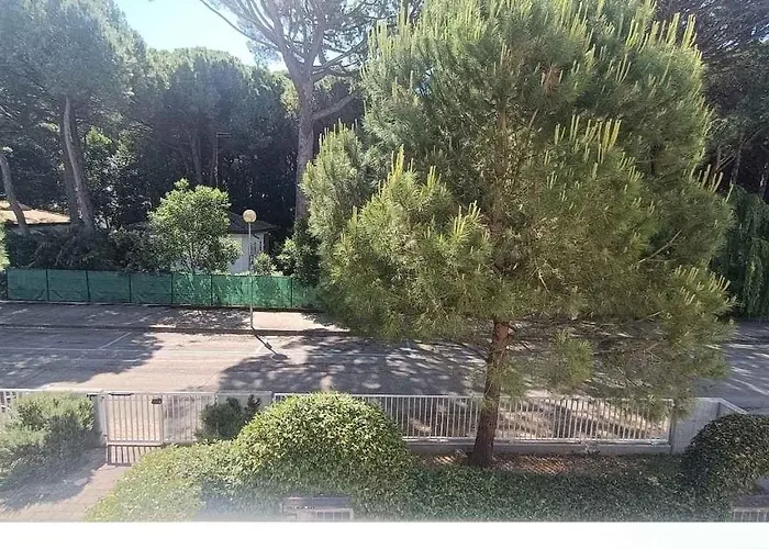 Appartamento In 25161 *